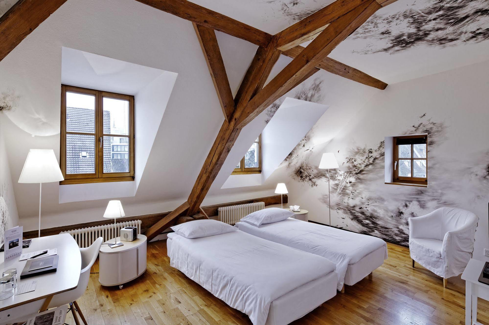 Hotel Gast - Und Kulturhaus Der Teufelhof Basilea Exterior foto